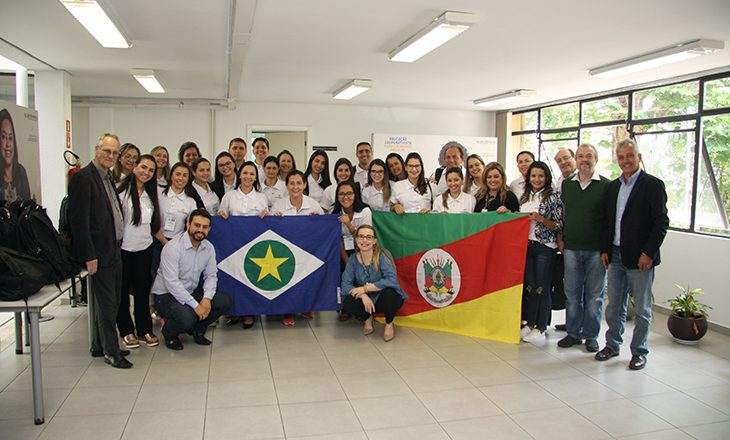Comitiva de Mato Grosso visita a Escoop