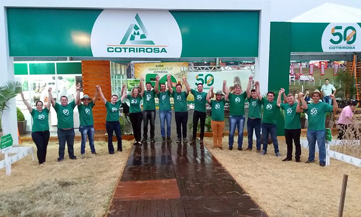 Cotrirosa e Coopermil encerram Fenasoja com mais de R$ 18 milhões comercializados