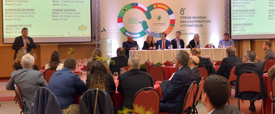 Serra Gaúcha sediou o 8º Fórum Mundial das Cooperativas Vitivinícolas