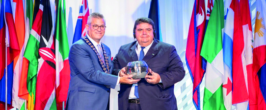 OCB recebe prêmio durante a Conferência Mundial do Woccu 2019