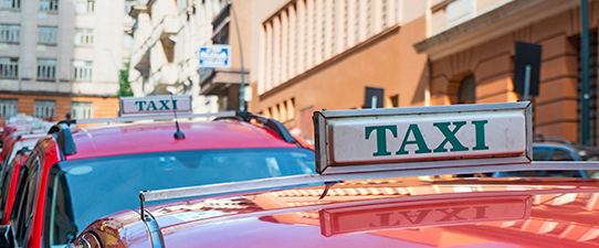 Comissão aprova isenção do IPI para coops de táxi até 2026