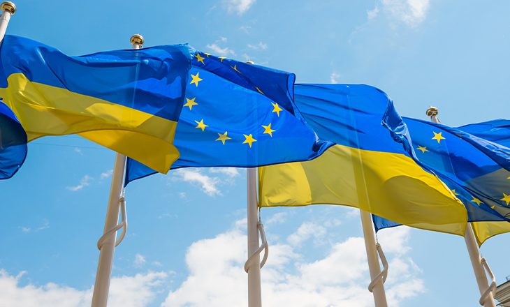 Guerra na Ucrânia: Apelo lançado para ajudar cooperativas de crédito no caminho do ataque russo