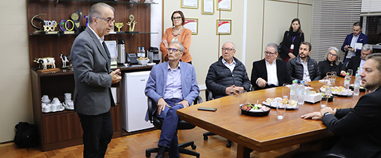Dália recebe visita do governador do Estado do RS